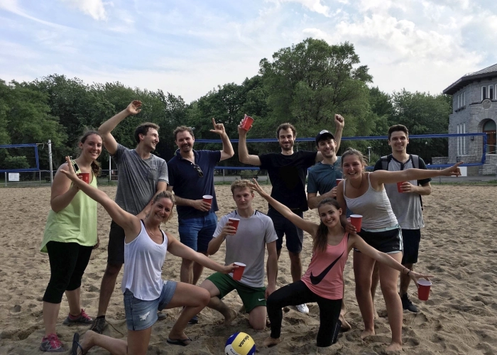 volleyball-entre-membres